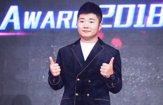 白小白团队谁退出了?