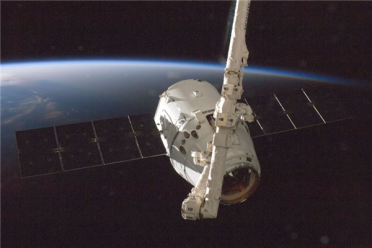 苹果与SpaceX杠上了：正争夺频谱使用权