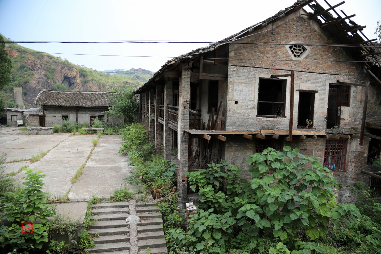 冷水江锡矿山街道,当年上沿和与下沿和职工宿舍区中的时光记忆