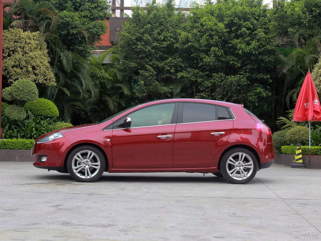 菲亚特博悦挡位无法挂上怎么办?