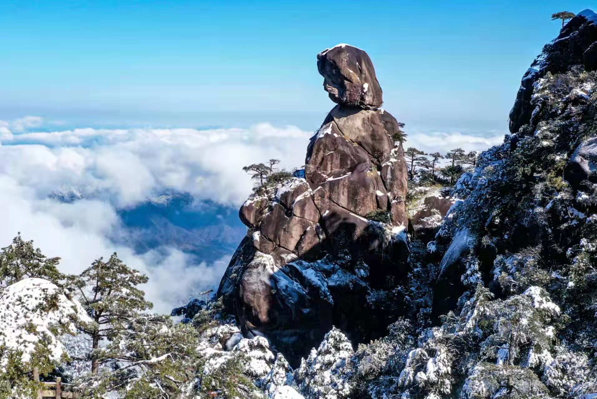 上饶三清山雪景图片