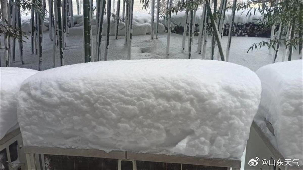 烟台、威海遭极端暴雪有小区积雪近1米深，为何暴雪集中在山东半岛？专家释疑极目新闻2023-12-23 11:50极目新闻2023-12-23 11:50