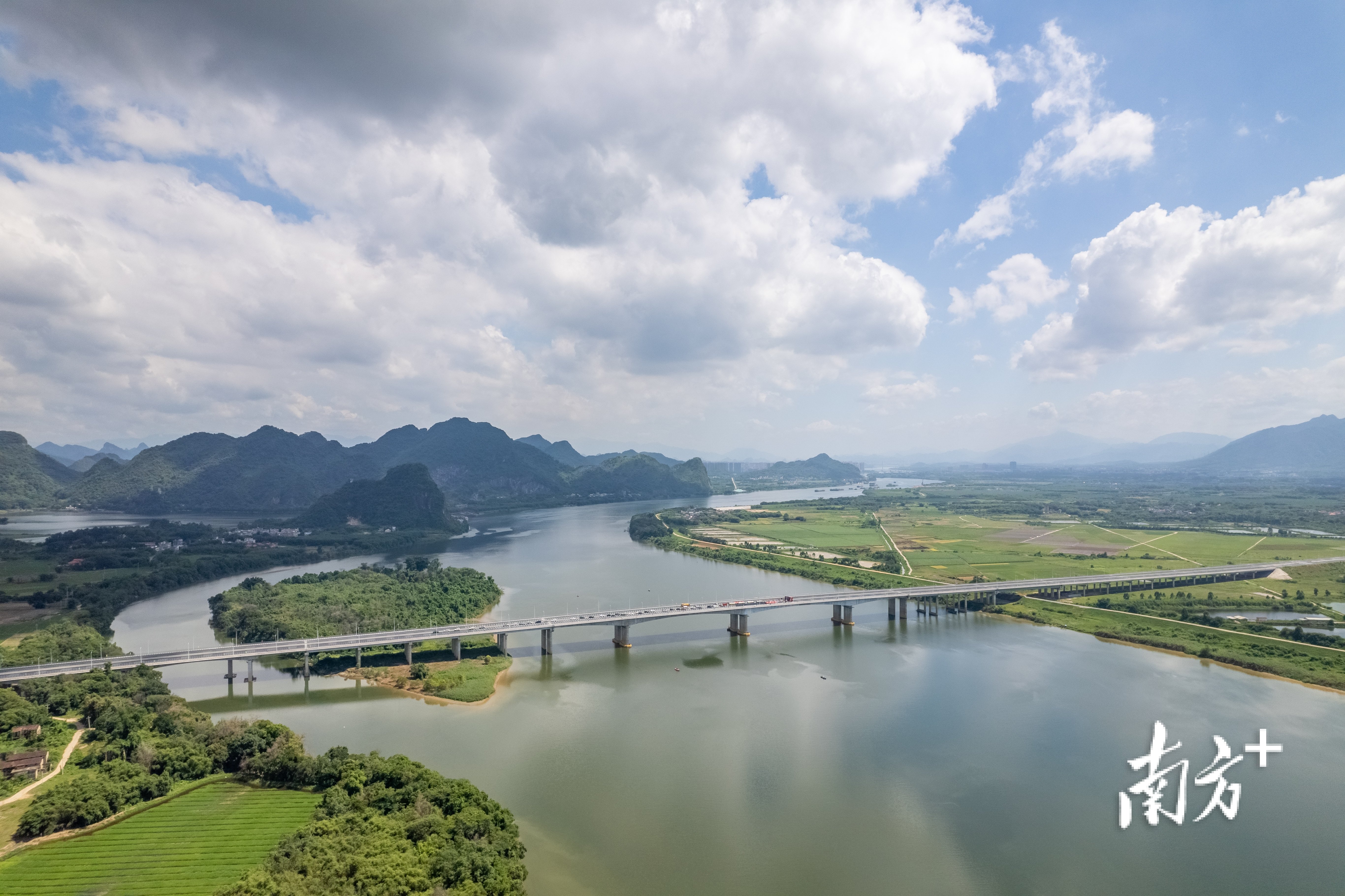 英德市城区北江四桥及省道s292延长线建成通车