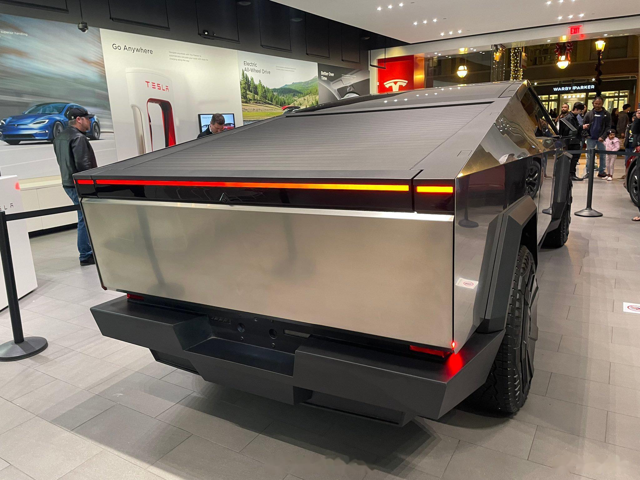 订金1000元!特斯拉cybertruck电动皮卡国内开订