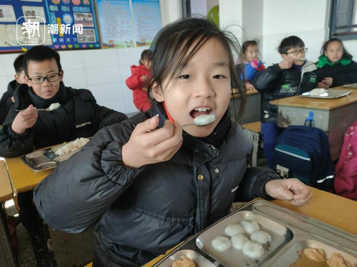 "学校的爱心汤圆温暖了师生们