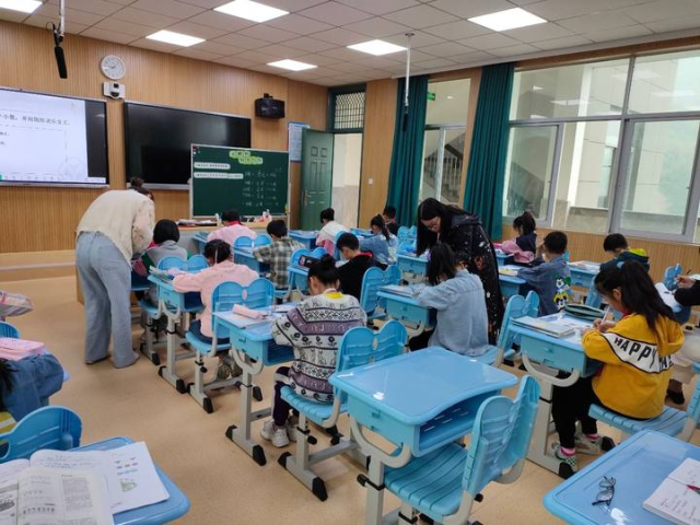 "双减"在行动丨富阳区施肩吾小学构建生长的数学课堂