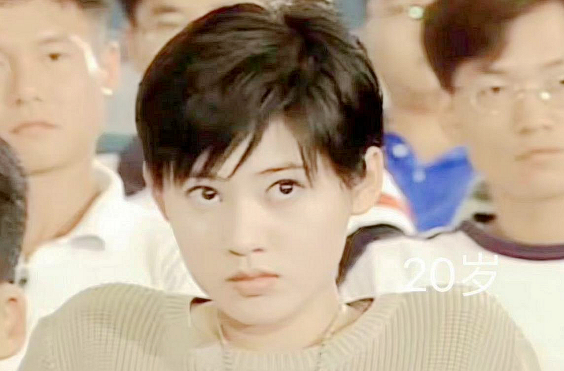 一起来欣赏一下秋瓷炫姐姐年轻时的颜值吧