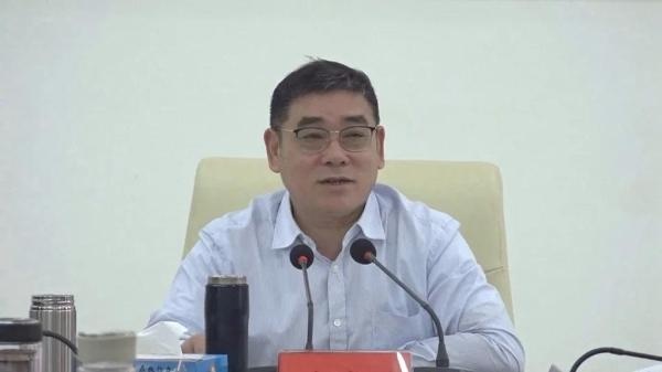 安仁:李建军主持召开县人民政府第56次常务会