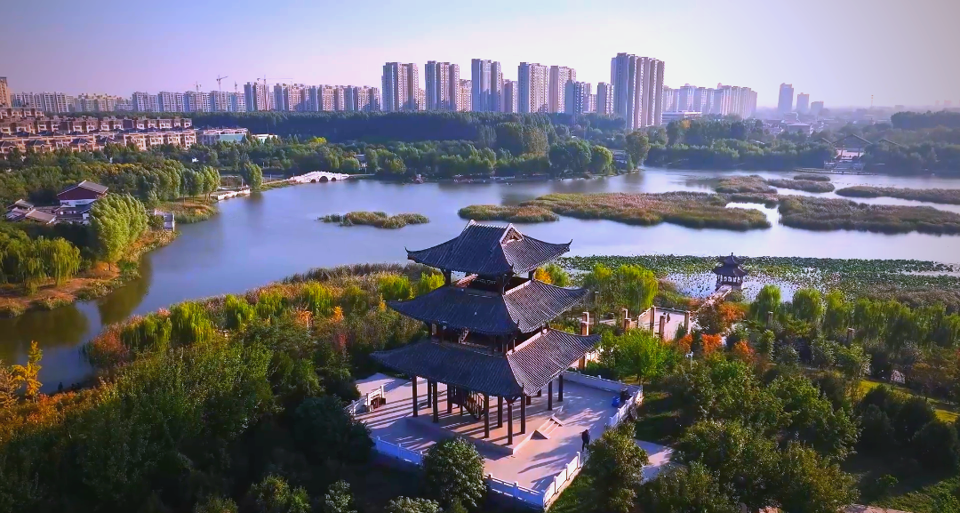 如意湖公园的秋色之旅,感受童话般的浪漫