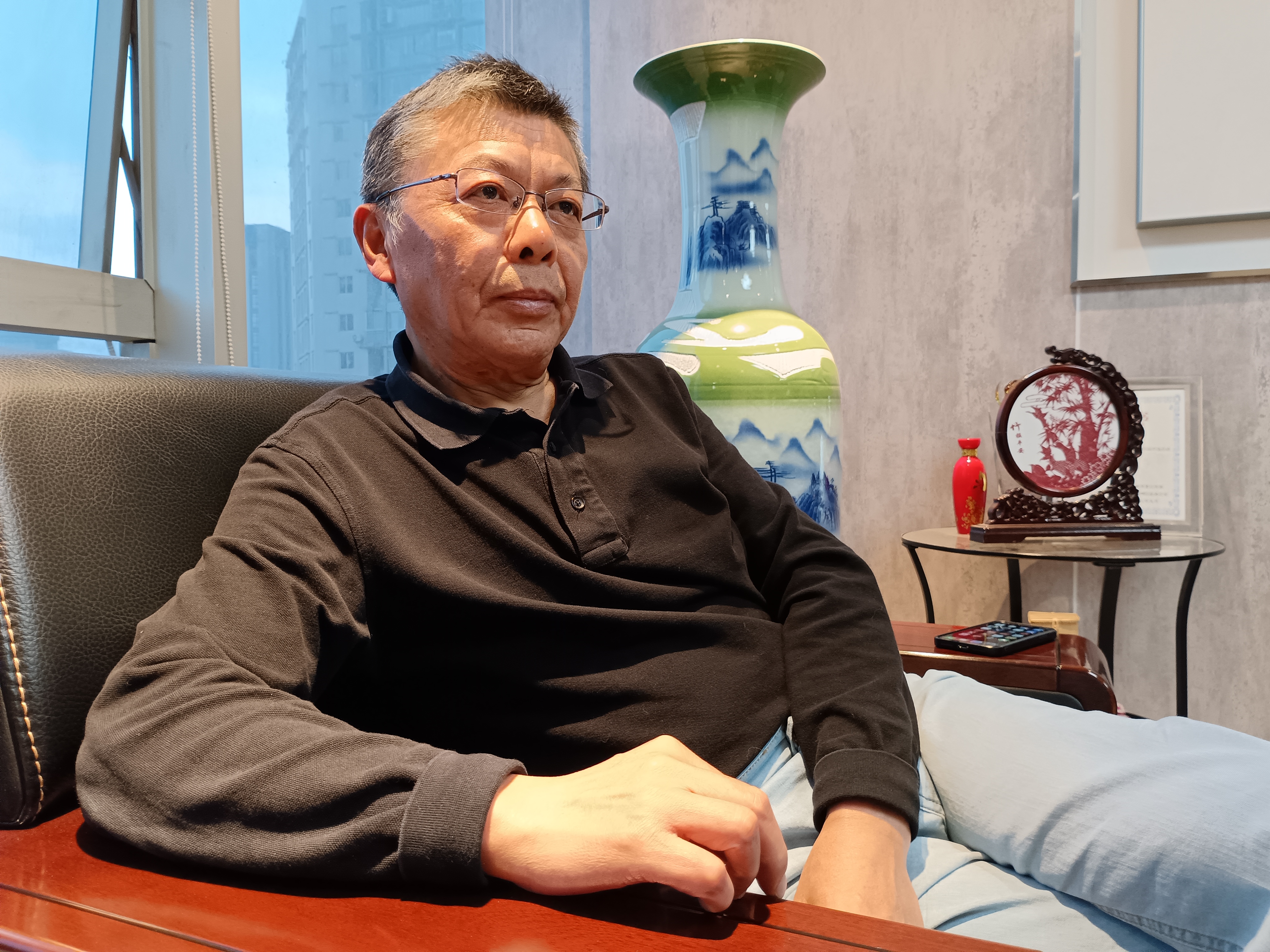 「记者节特别策划」致敬老师·采访手记|袁鹏:优秀记者,一定要坚持