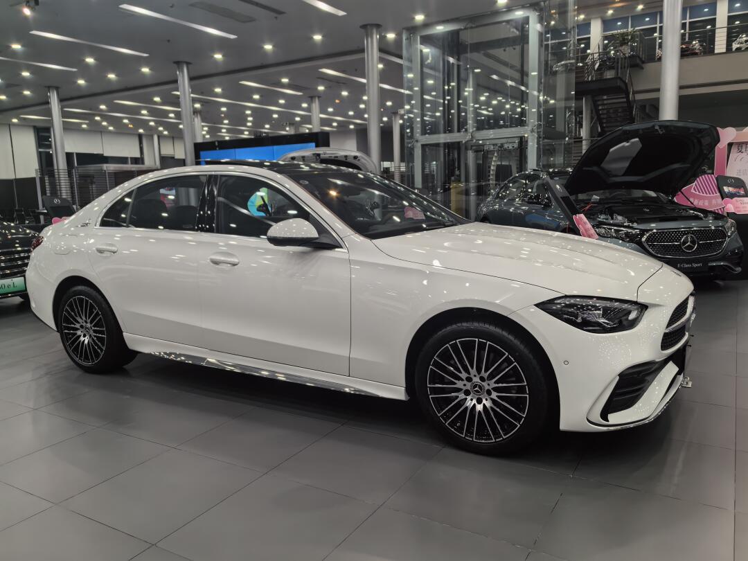 奔驰c260l和c200有什么区别