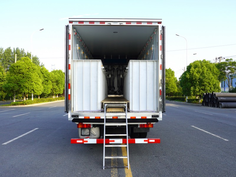 东风天锦鲜活水产品海鲜运输车