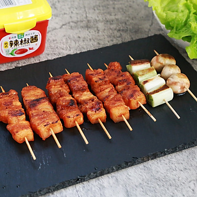 好吃到飞起的韩式辣烤五花肉串,这样做0失败!