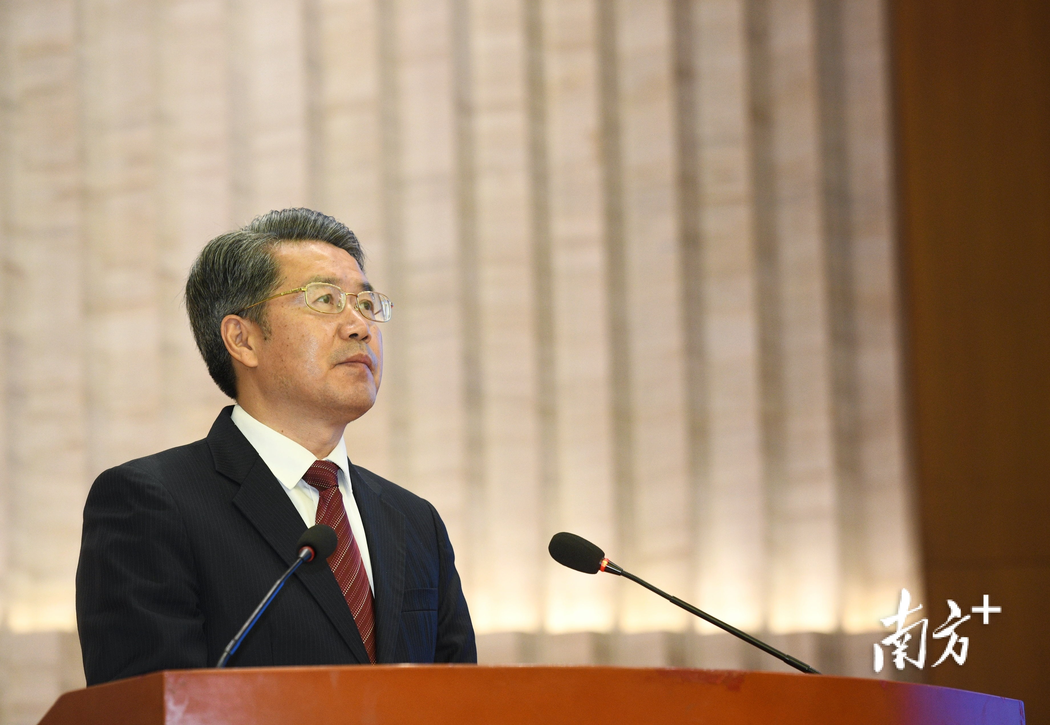 朱少辉:努力迈进梅州高质量发展第一方阵