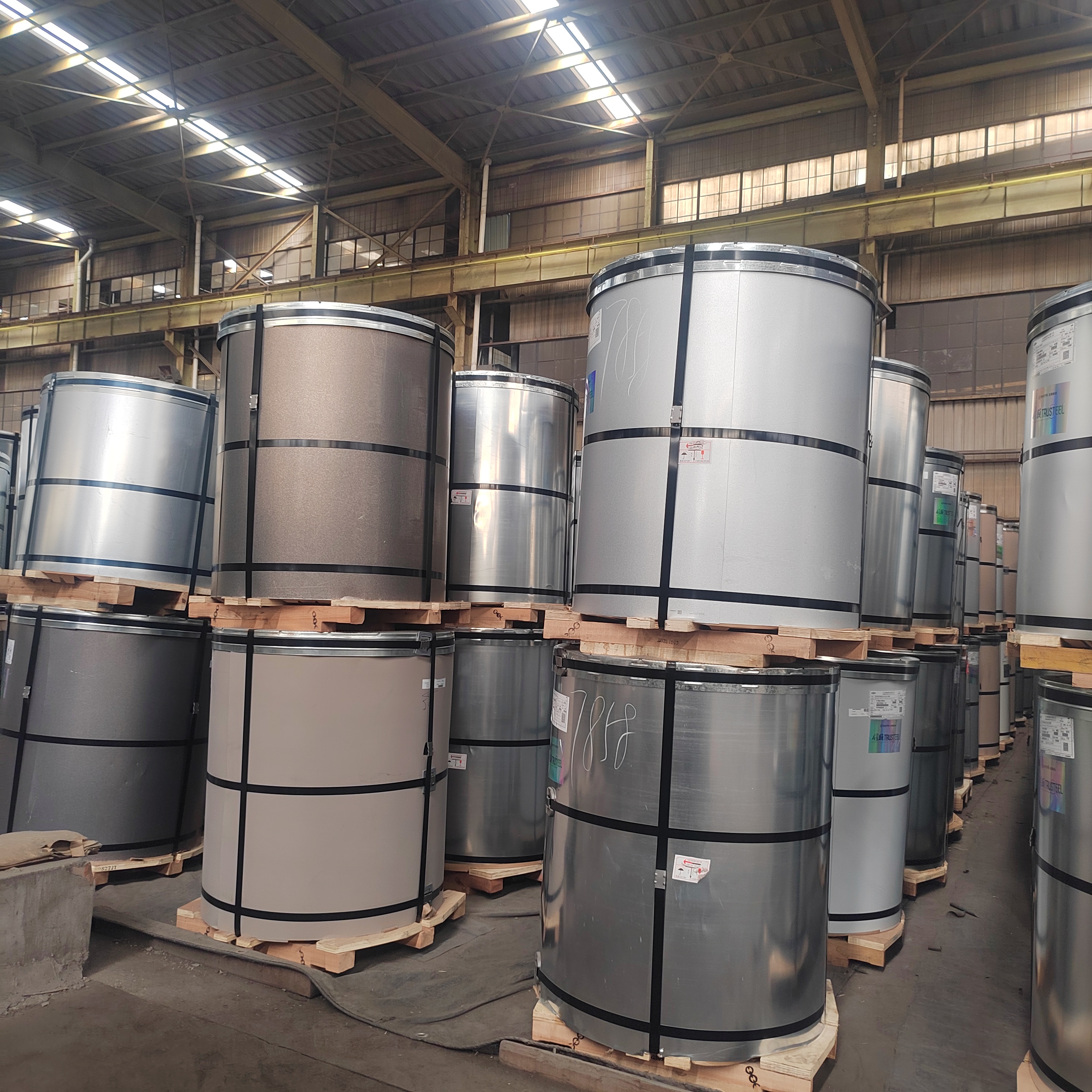 首钢中灰色 彩钢瓦