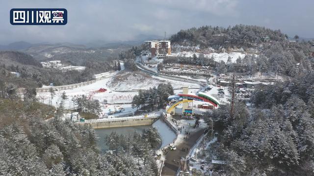 开放高级滑道曾家山滑雪场等你来挑战