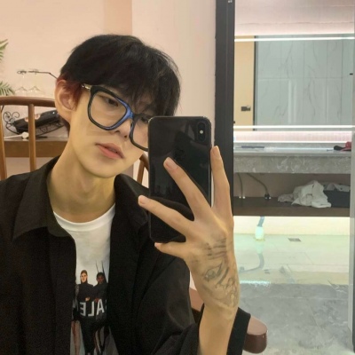 男生头像|伤感qq头像男生 相信时间能够治愈一切 第234期