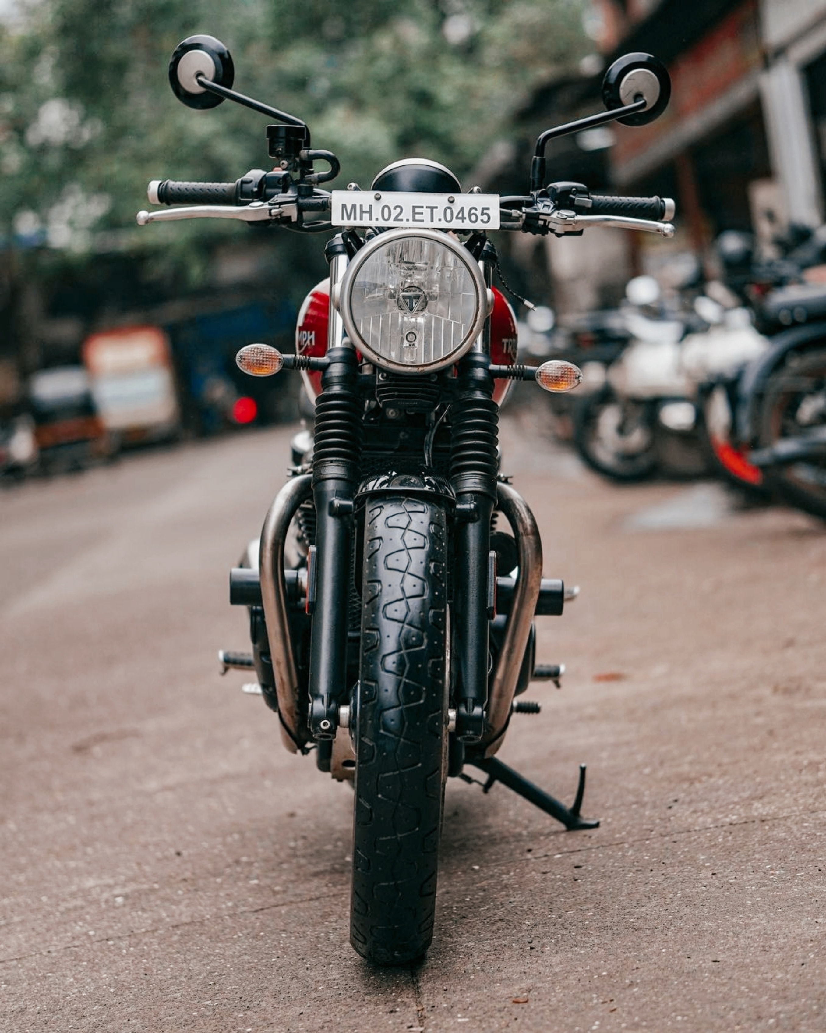 脾气暴躁的复古摩托车 凯旋street twin「美图分享」