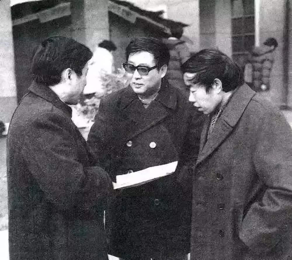 91年3月的一天,路遥坐卧不安,但看到电报后,兴奋得差点跳起来