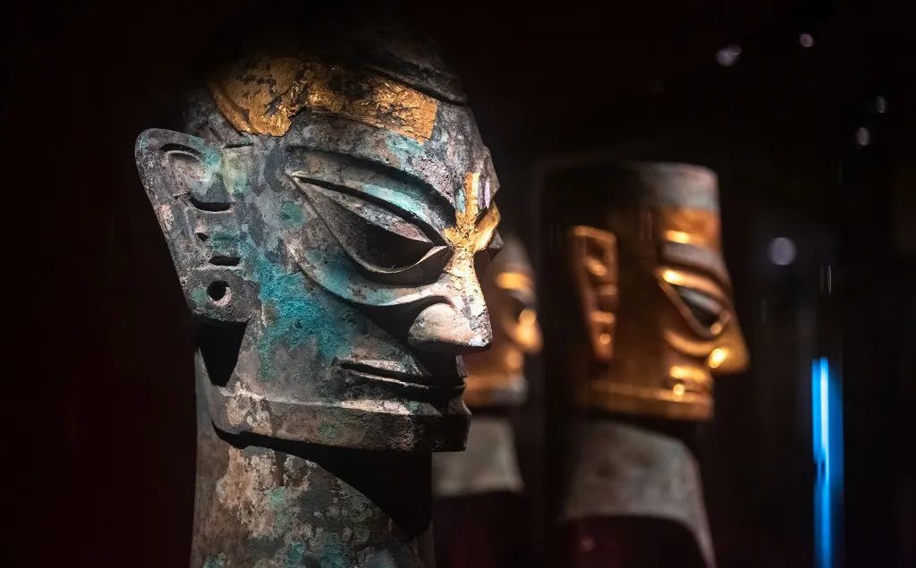 成都隐居高人三星堆隐藏着一个代号为九鼎川人的神秘预言