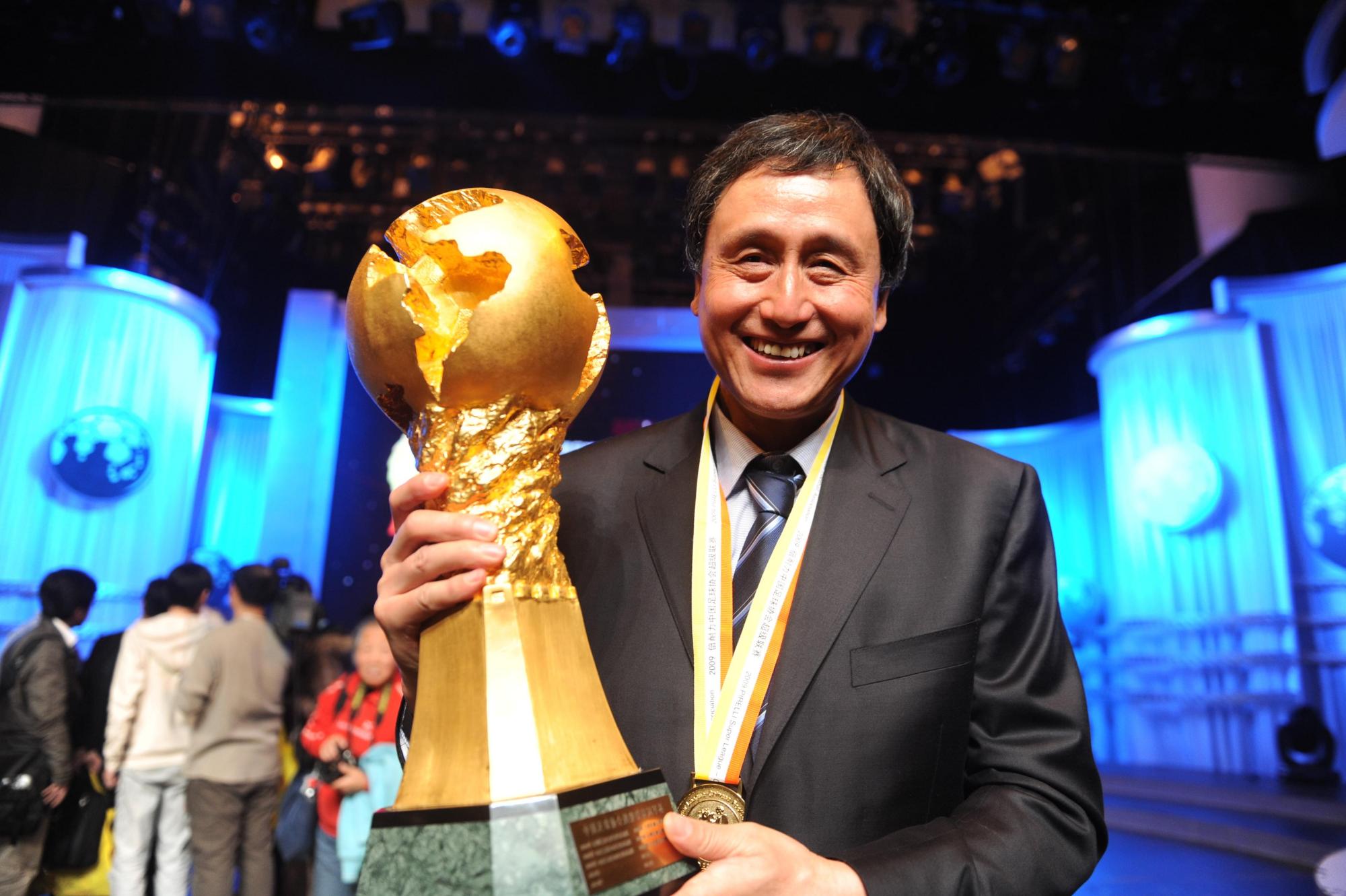 中国足球何时崛起?解说员张路的回答击中要害!