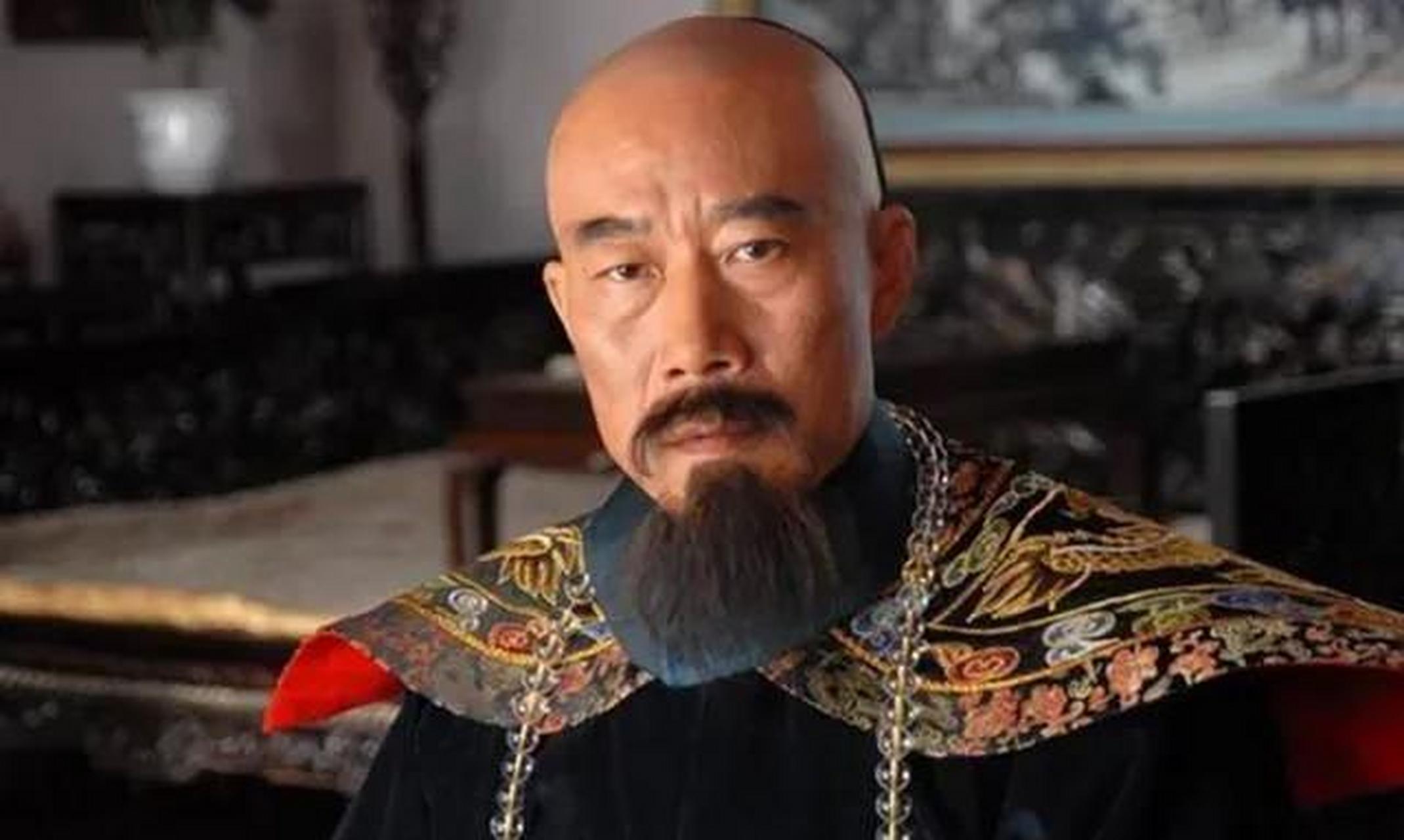 改变历史的人物很多,只有像秦皇汉武唐宗宋祖之类