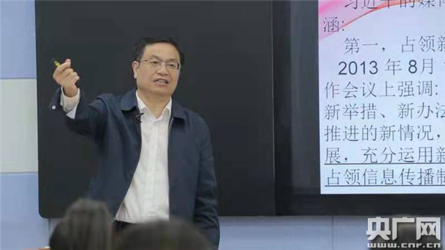 陈信凌:重塑蜡烛的内涵
