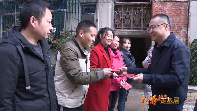 郭伟谊看望慰问坚守岗位职工和全国道德模范