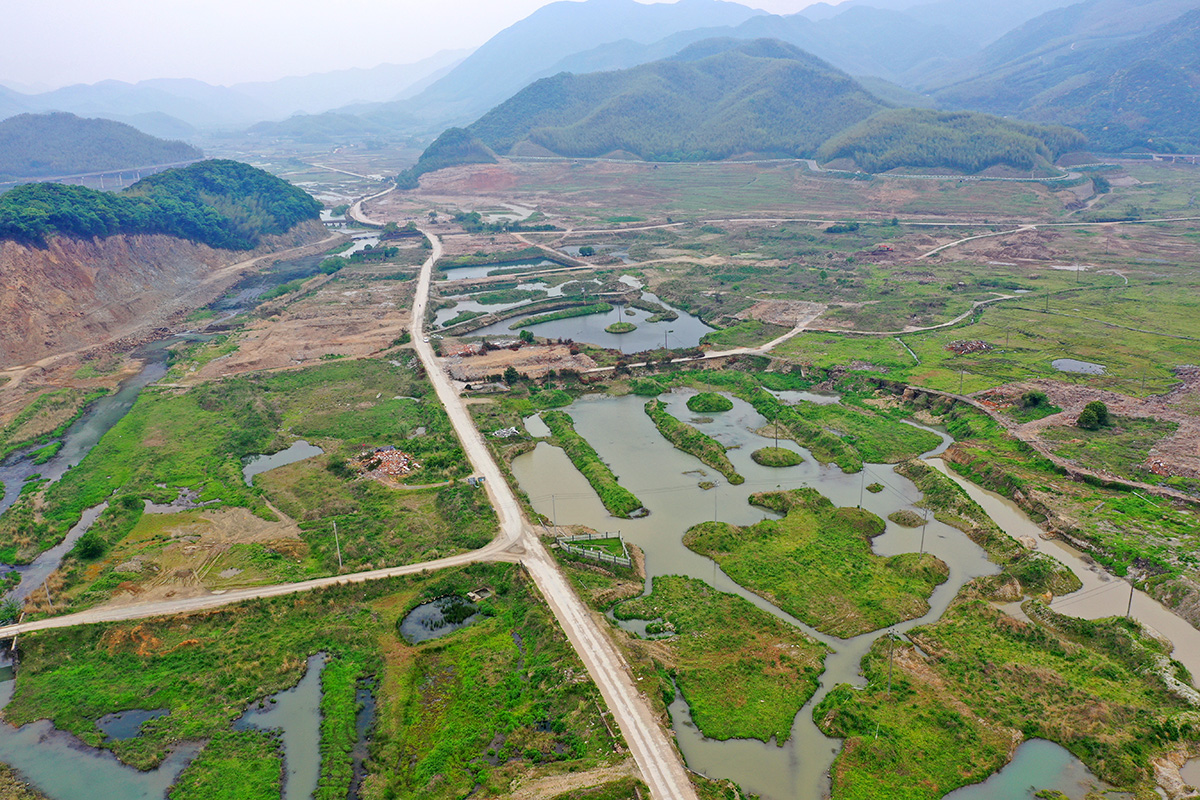 奉化葛岙水庫大壩結頂,從水庫到源頭,美麗的風景線