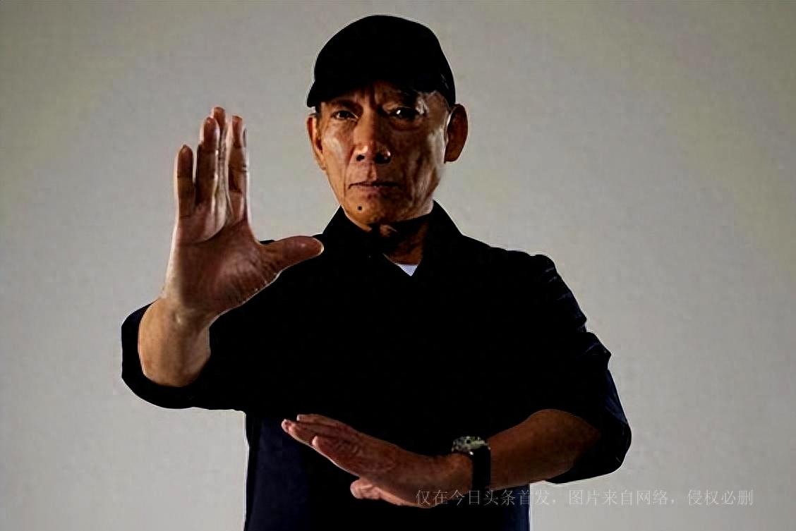 一手带红成龙,李连杰,甄子丹,"八爷"袁和平到底有多强!