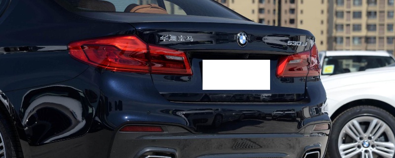 宝马5系保险杠怎么拆卸安装