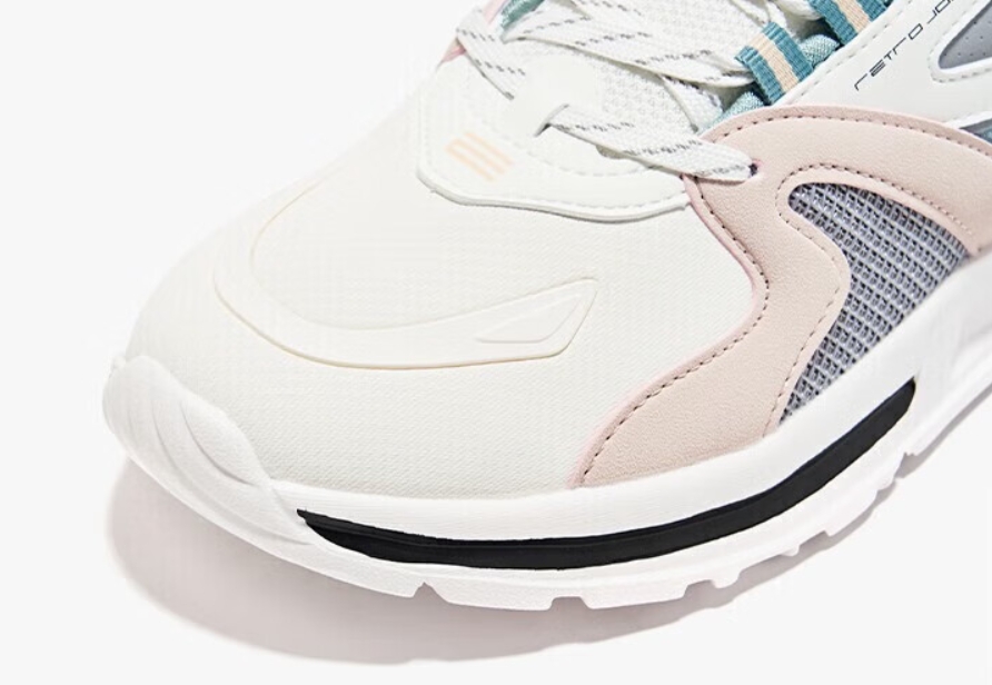 1小时前,鸿星尔克"倒血霉"!189元女跑鞋错设89元,被抢5000双