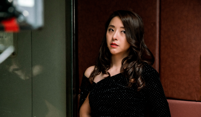 《人潮汹涌》三个女性角色中,黄小蕾的演技超出预期,程怡有彩蛋