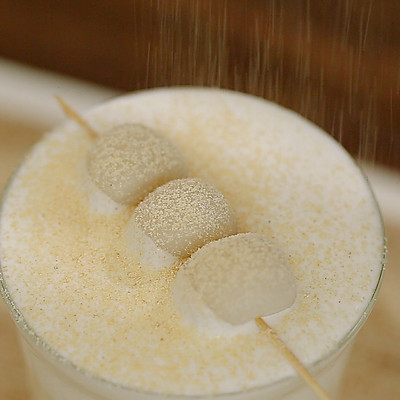 厨娘教你一招巧做白玉丸子奶盖豆乳