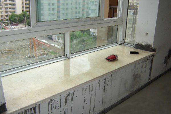 般请人做窗台防水要多少钱