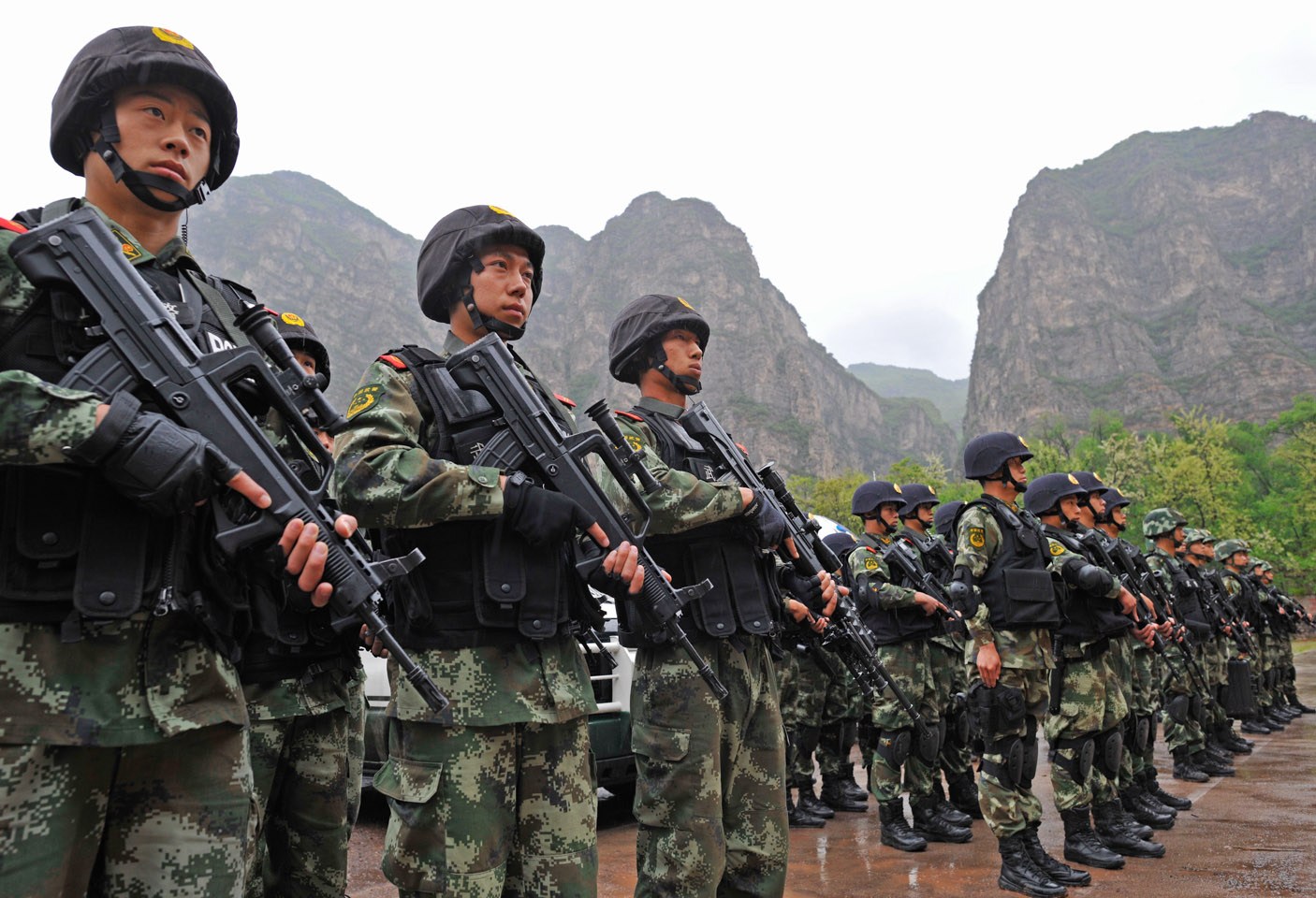 历经10多年的建设,中国武警部队,是如何下辖了8大警种的?