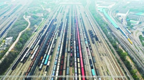 21585车!株洲北站日办理车数创历史新高