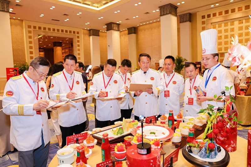 东方番茄“点燃”羊城，百位厨神上演风味创新巅峰对决——凤球唛东方番茄风味美食创新邀请赛（广州站）暨凤球唛5.17厨师节火热收官 - 图3