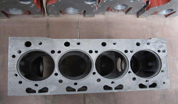 为何要镗缸不直接换缸套?