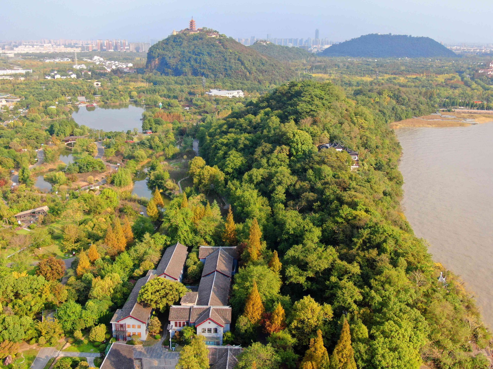 江苏南通狼山旭日山庄图片