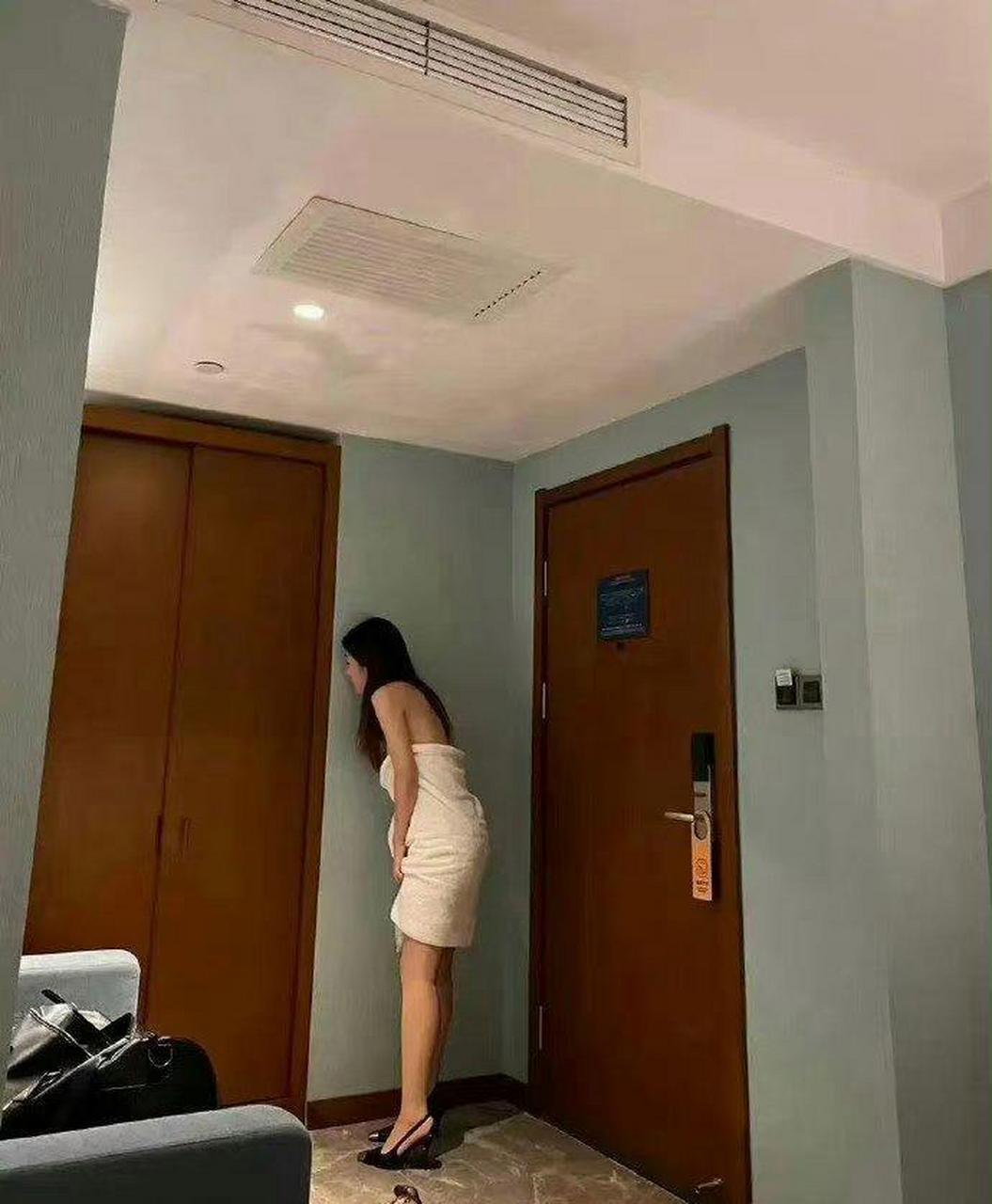 五一住酒店的人太多了,我以为只有男生有这个爱好呢,没想到女生也这样