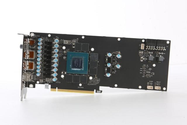 隐匿的"猎手"igame geforce rtx 3060 ti advanced oc