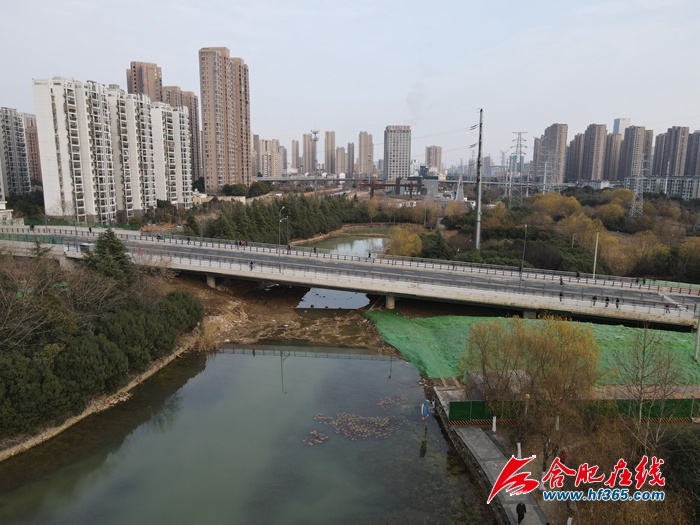 东至路上跨匡河项目通车