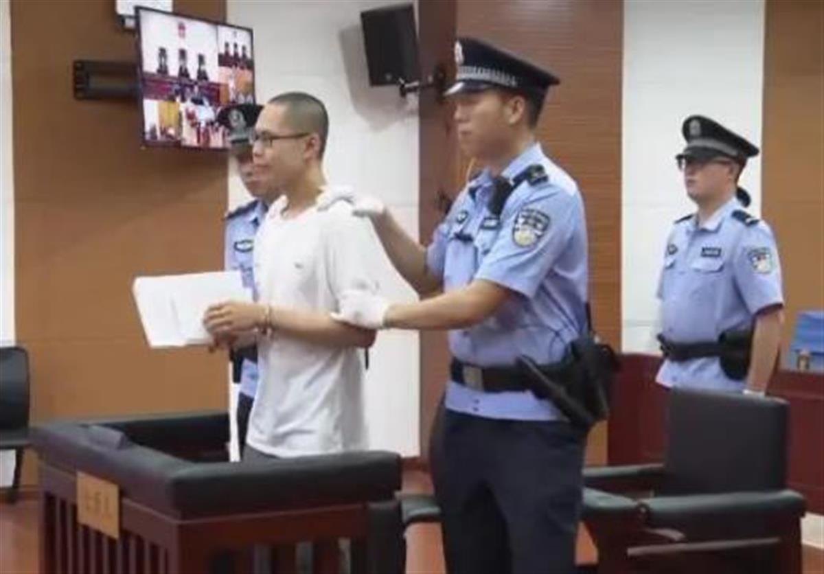 2吴谢宇.jpg