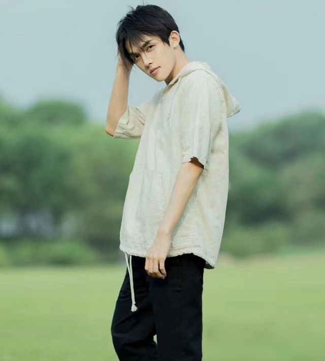 张雨绮退出《女儿4》剩余录制,李柄熹被网友三连问动机暴露?