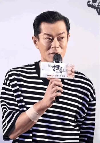 古天乐路演《扫毒3》时眉眼不协调,疑似医美出现后遗症