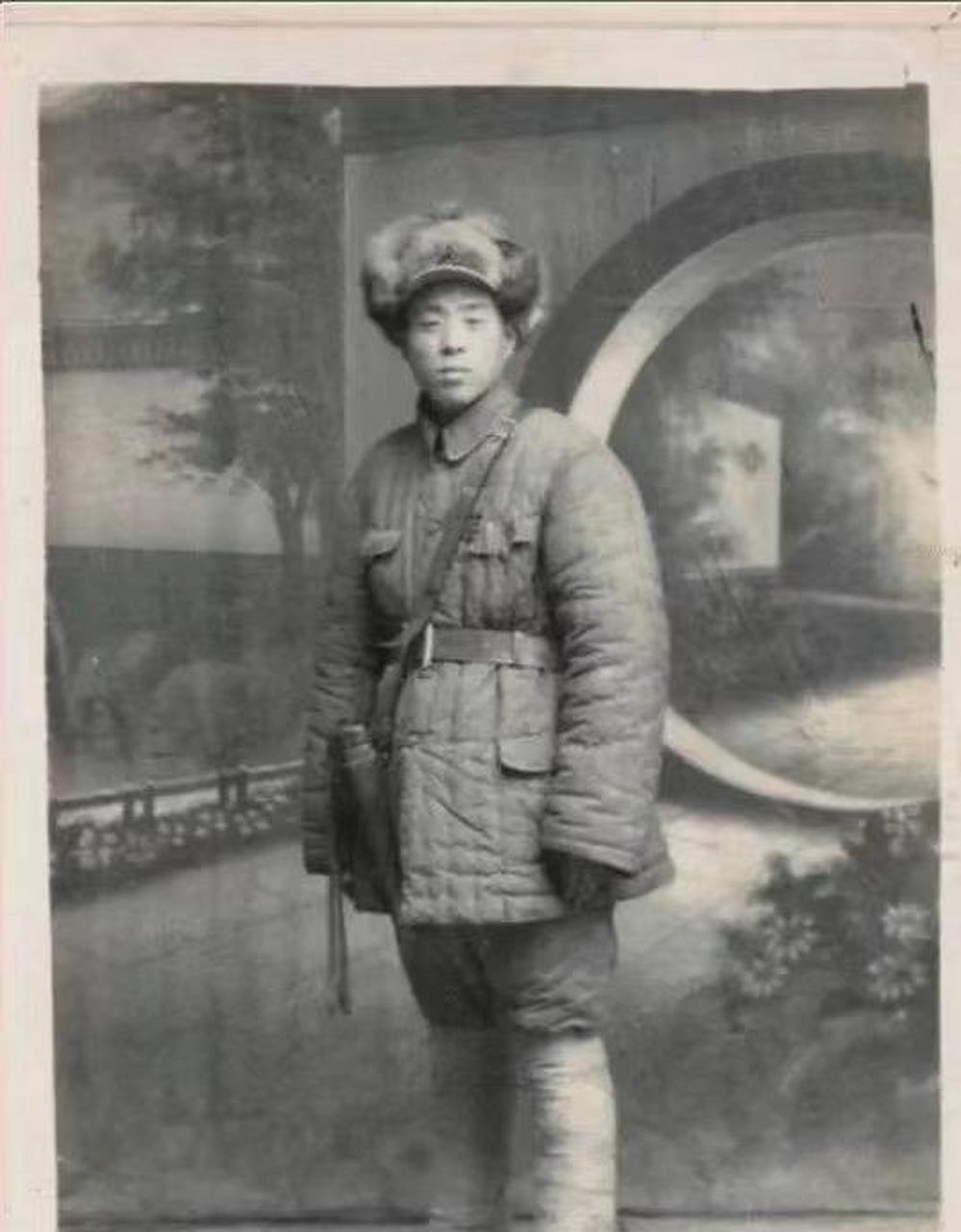 [赞]1937年,抗联成员黄有不幸被日军俘虏,为了活命