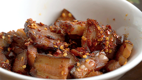 5折吃!这家带汁的「湖南醴陵小炒」没开业就上榜,老乡们排队来打卡!