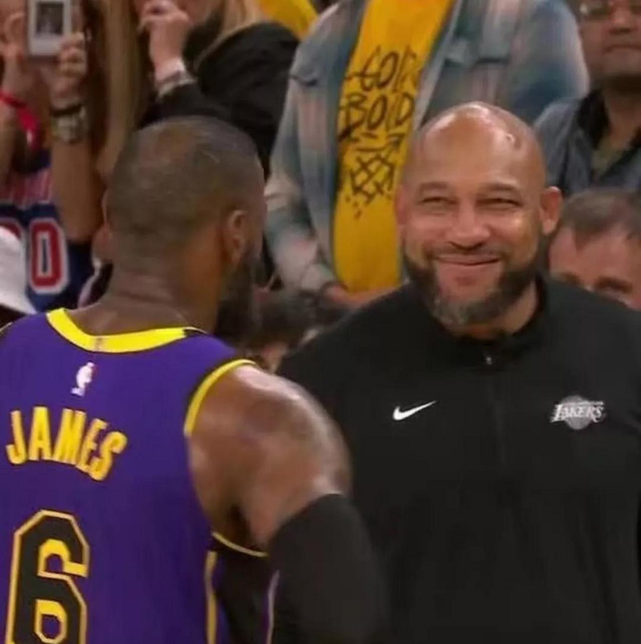 哈姆的表情大家都明白了  湖人g2打得完全不在状态,是不是放水,我们从