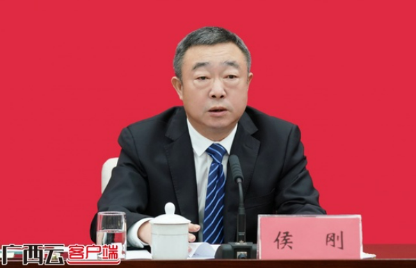 侯刚已任南宁市委副书记,市政府党组书记